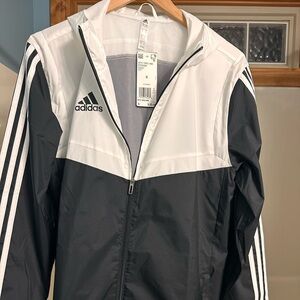 Men’s Adidas windbreaker BNWT size small (runs big)
